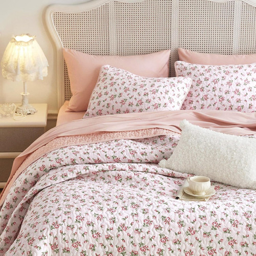 Floral quilt set coquette - floral,